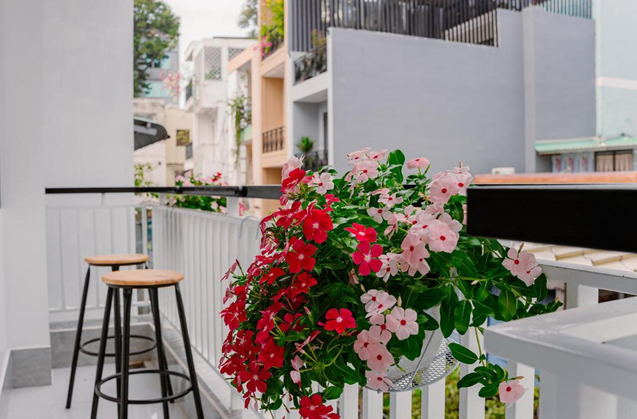 Aloha Saigon Premium Hostel By Local Travel Experts - Newly Opened, Less-Touristy Location, Spacious Rooms, Glass Shower Bathroom, Free Breakfast & Walking Tour Ho Chi Minh City Bagian luar foto